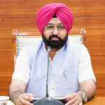 Punjab Breaking News : पूरी पारदर्शिता के साथ प्रदान की जा रही हैं सेवाएं : मुंडियां