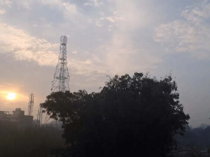 Haryana Weather Update: हरियाणा के 7 शहरों का तापमान 10 डिग्री से नीचे Haryana Weather Update: हरियाणा के 7 शहरों का तापमान 10 डिग्री से नीचे