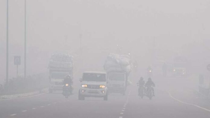 Haryana Weather Update: हरियाणा में सुबह-शाम के समय बढ़ी ठंड Haryana Weather Update: हरियाणा में सुबह-शाम के समय बढ़ी ठंड