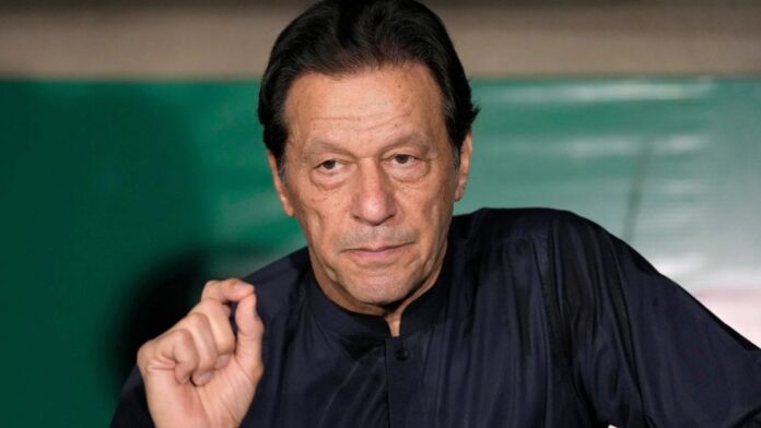 Imran Khan News: इमरान खान कहां और कैसे हैं? मौत की अफवाहों पर अदियाला जेल ने तोड़ी चुप्पी Imran Khan News: इमरान खान कहां और कैसे हैं? मौत की अफवाहों पर अदियाला जेल ने तोड़ी चुप्पी