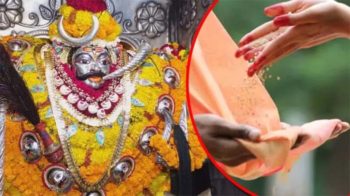 Kaal Bhairav Ashtami Daan: काल भैरव अष्टमी पर इन चीजों का करें दान Kaal Bhairav Ashtami Daan: काल भैरव अष्टमी पर इन चीजों का करें दान