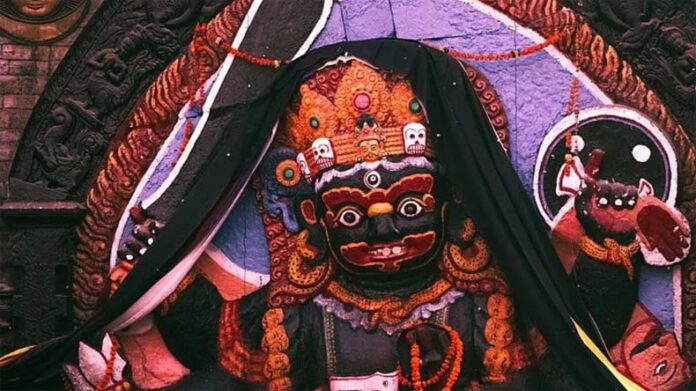 Kaal Bhairav Jayanti Upaay: काल भैरव जयंती पर करें ये काम