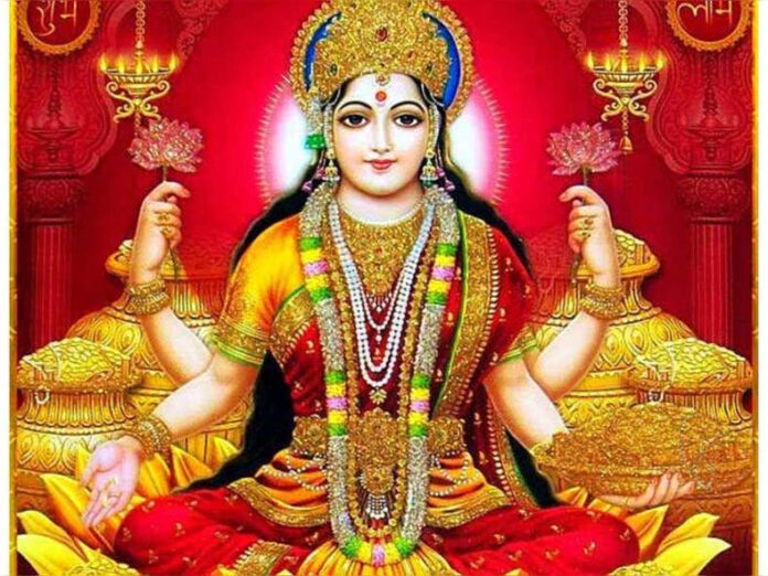 Shukrawar Maa Lakshmi Upaay: शुक्रवार को करें ये उपाय, मां लक्ष्मी भर देंगी तिजोरी Shukrawar Maa Lakshmi Upaay: शुक्रवार को करें ये उपाय, मां लक्ष्मी भर देंगी तिजोरी