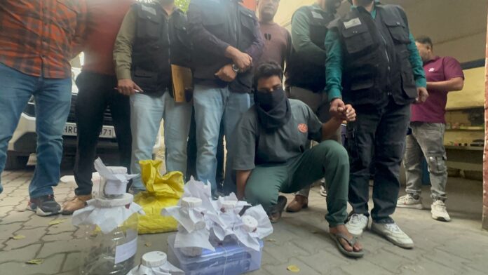 Karnal Crime News : एसटीएफ की बड़ी सफलता : काला राणा-लॉरेंस गैंग का शूटर अमर सिंह गिरफ्तार