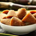 Mangalwar Upaay: मंगलवार के दिन करें गुड़ के ये उपाय, बजरंगबली होंगे प्रसन्न