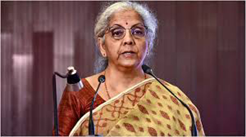 Business News Hindi : भारत विश्व की तीसरी बड़ी अर्थव्यवस्था बनने की तरफ अग्रसर : वित्त मंत्री Business News Hindi : भारत विश्व की तीसरी बड़ी अर्थव्यवस्था बनने की तरफ अग्रसर : वित्त मंत्री