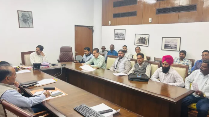 No outsourced worker will be fired illegally CB Ojha No outsourced worker will be fired illegally CB Ojha