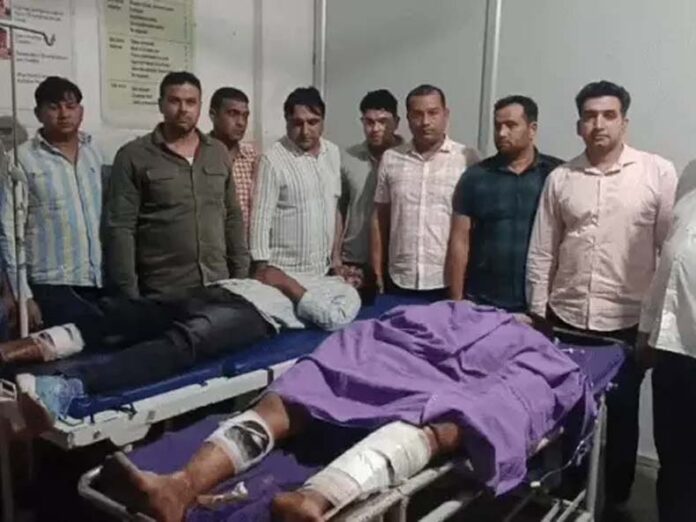 Rohtak Father-Son Murder Update: रोहतक में बाप-बेटे की हत्या करने वाले बदमाशों का सोनीपत में एनकाउंटर Rohtak Father-Son Murder Update: रोहतक में बाप-बेटे की हत्या करने वाले बदमाशों का सोनीपत में एनकाउंटर