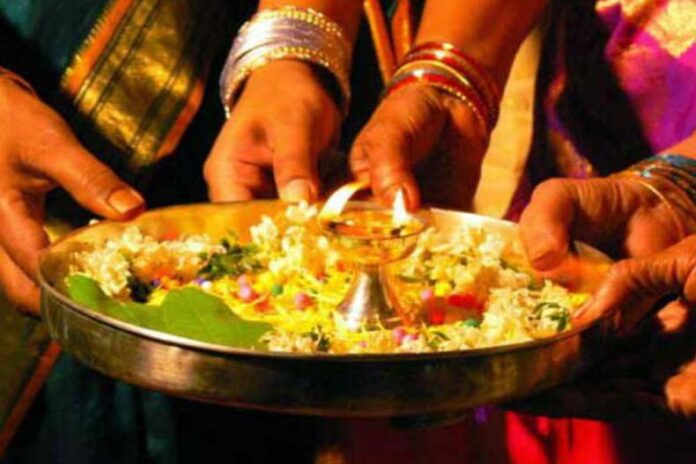 Punarvasu Nakshatra: आज पुनर्वसु नक्षत्र का संयोग, इन उपायों को करने से मिलेंगे मनचाहे परिणाम Punarvasu Nakshatra: आज पुनर्वसु नक्षत्र का संयोग, इन उपायों को करने से मिलेंगे मनचाहे परिणाम