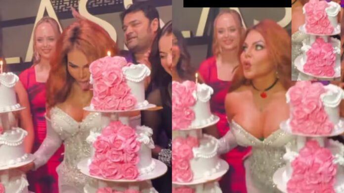 Rakhi Sawant Birthday: राखी सावंत का बर्थडे बना शो! जीभ निकालकर दिए पोज, वीडियो ले उड़ा इंटरनेट