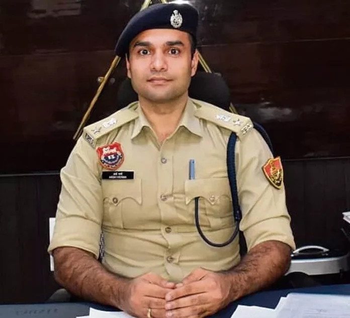 Received a wedding invitation on WhatsApp Be careful!