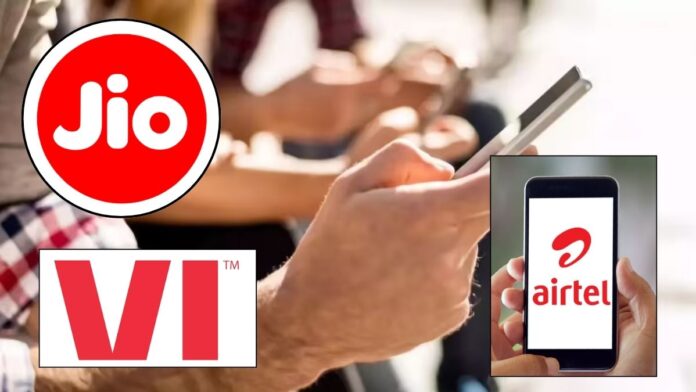 Recharge Plans Price Hike: दिसंबर में लगेगा झटका! महंगे होंगे मोबाइल रिचार्ज प्लान Recharge Plans Price Hike: दिसंबर में लगेगा झटका! महंगे होंगे मोबाइल रिचार्ज प्लान