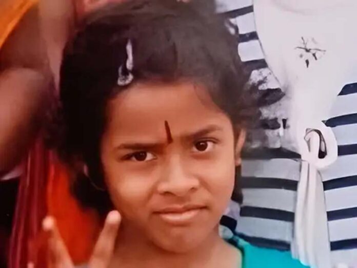 Rewari News: रेवाड़ी में फंदे पर लटका मिला 8वीं की छात्रा का शव