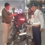 Road Safety Campaign गलत लेन, ध्वनि प्रदूषण, लाल-नीली बत्ती का इस्तेमाल तथा नशा करके वाहन चलाने वालों पर कड़ी कार्रवाई
