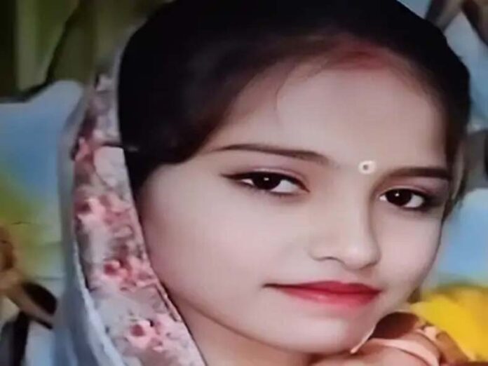 Rohtak News: रोहतक में लव मैरिज करने वाली बहन की गोली मारकर हत्या Rohtak News: रोहतक में लव मैरिज करने वाली बहन की गोली मारकर हत्या