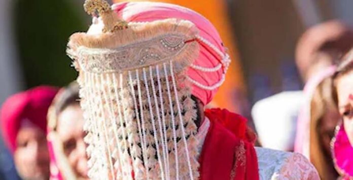 Wedding Rituals: जानें दूल्हे के सिर पर क्यों बांधा जाता है सेहरा?