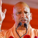 Yogi Adityanath का बड़ा ऐलान! उत्तर प्रदेश के सभी स्कूलों में 'वंदे मातरम' अनिवार्य