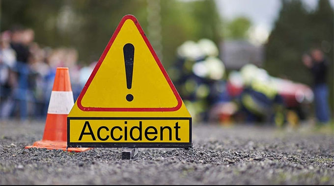 Road Accident : अज्ञात वाहन की चपेट में आने से व्यक्ति की मौत, मृतक की नहीं हुई शिनाख्त Road Accident : अज्ञात वाहन की चपेट में आने से व्यक्ति की मौत, मृतक की नहीं हुई शिनाख्त