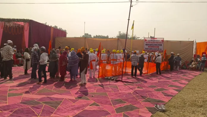 Jind News : निशान साहिब लहराने की रस्म से अर्जुन स्टेडियम में 79वां वार्षिक दीवान का हुआ शुभारंभ