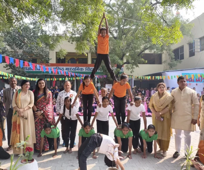 Bal Utsav was celebrated with great pomp in Seehi School Faridabad News : सीही स्कूल में बालोउत्सव धूमधाम से मनाया गया