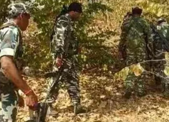 Chhattisgarh Naxalism: सुकमा जिले में मुठभेड़, सुरक्षाबलों ने मार गिराए तीन नक्सली Chhattisgarh Naxalism