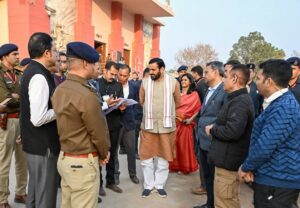 PM Modi के कुरुक्षेत्र आगमन की पूर्व संध्या सीएम सैनी ने किया रैली स्थल और महाभारत अनुभव केंद्र का निरीक्षण
