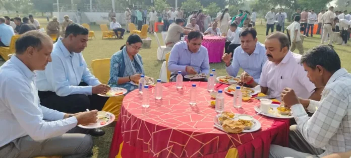 Jind News : पुलिस लाइन में डी लेवल मीटिंग और सहभोज का आयोजन