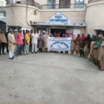 Jind News : जुलाना नगर पालिका कार्यालय पर सफाई कर्मचारियों ने की नारेबाजी