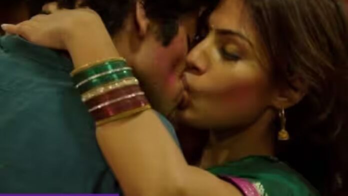 Rhea Chakraborty Kissing Scene: अगर तुम कर सकते हो… तो मैं भी!’ रिया का बोल्ड बदला बना सुर्खियों का तूफान Rhea Chakraborty Kissing Scene: अगर तुम कर सकते हो… तो मैं भी!’ रिया का बोल्ड बदला बना सुर्खियों का तूफान