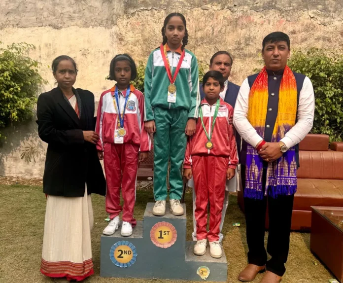 Faridabad News : शिक्षाविद् सतीश फौगाट के जन्मदिन नन्हें-मुन्हों के बीच हुई स्पोर्ट्स मीट आयोजित