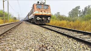 Couple Jumps From Train : युवक की मौत, युवती घायल, मृतक की पत्नी ने प्रेमिका पर लगाया हत्या का आरोप Couple Jumps From Train : युवक की मौत, युवती घायल, मृतक की पत्नी ने प्रेमिका पर लगाया हत्या का आरोप