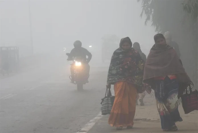 Weather Update: दिल्ली-एनसीआर में अगले सप्ताह सर्दी बनेगी आफत, पहाड़ों में शीतलहर का प्रकोप , बर्फबारी अनुमान Weather Update