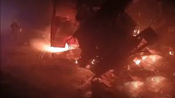 Yamuna Expressway Accident : यमुना एक्सप्रेसवे पर भयानक हादसा, चार की मौत, दर्जनों गंभीर Yamuna Expressway Accident : यमुना एक्सप्रेसवे पर भयानक हादसा, चार की मौत, दर्जनों गंभीर