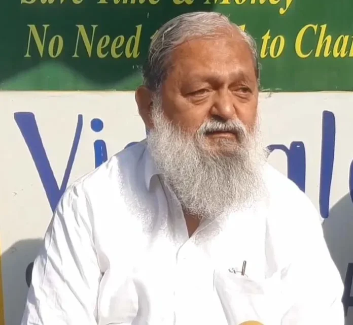 Caste Census पर राहुल गांधी को विज का जवाब- 'मोदी को समझने के लिए सौ जन्म लेने पड़ेंगे'