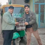 Auto driver Harish's honesty After 18 hours, President Anil Kumar found the bag and delivered it to the passenger's home.