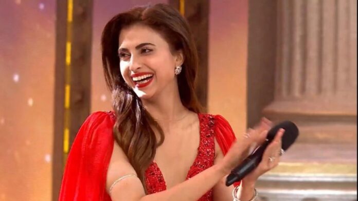 Bigg Boss 19: वोट से नहीं हारी फरहाना भट्ट? क्या रेड ड्रेस बन गई सबसे बड़ी वजह Bigg Boss 19: वोट से नहीं हारी फरहाना भट्ट? क्या रेड ड्रेस बन गई सबसे बड़ी वजह