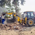 Bulldozers were used on the constructions made by two miscreants after occupying Badshahpur.