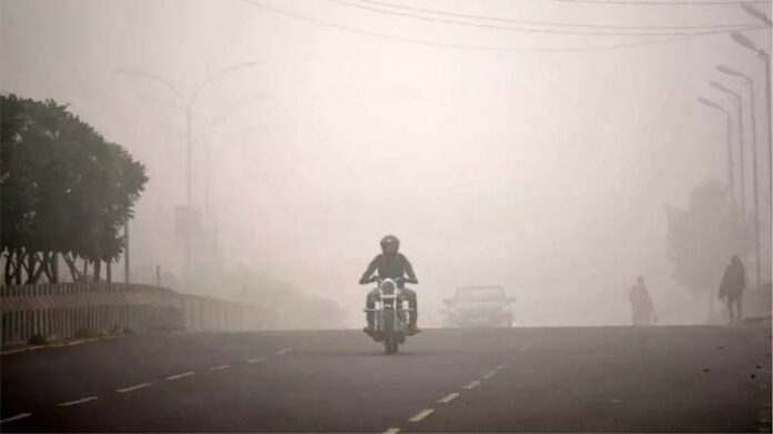 Haryana Weather Update: हरियाणा में आज से 5 दिन घने कोहरे का अलर्ट Haryana Weather Update: हरियाणा में आज से 5 दिन घने कोहरे का अलर्ट