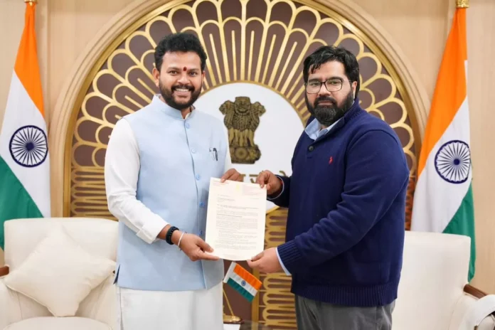 Kartikeya Sharma discussed with the Civil Aviation Minister regarding Ambala Airport and Pilot Training Centre. Kartikeya Sharma discussed with the Civil Aviation Minister regarding Ambala Airport and Pilot Training Centre.सांसद कार्तिकेय शर्मा