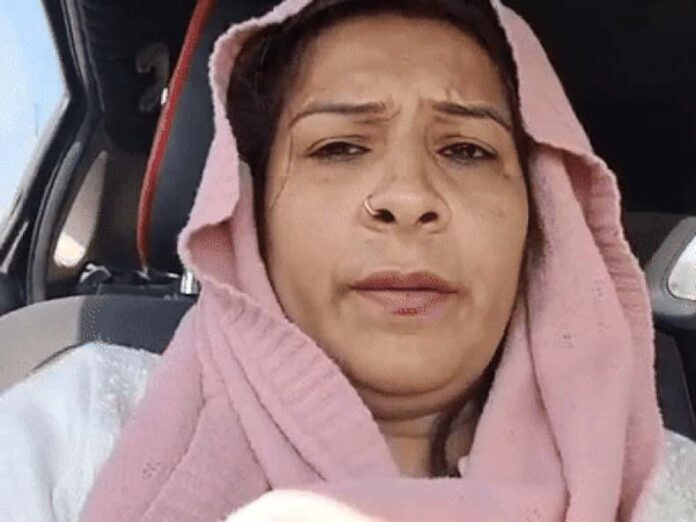 BJP Leader Nisha Saini: नूंह में भाजपा नेत्री को मारने की धमकी, सीएम नायब सैनी को पत्र लिखकर मांगी सुरक्षा BJP Leader Nisha Saini: नूंह में भाजपा नेत्री को मारने की धमकी, सीएम नायब सैनी को पत्र लिखकर मांगी सुरक्षा