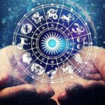 Panchang And Rashifal: त्रिग्रह योग में आज इन राशियों को होगा धन लाभ