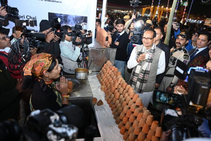 Union Minister Shivraj Singh Chouhan ने दिल्ली में किया सरस आजीविका फूड फेस्टिवल का शुभारंभ