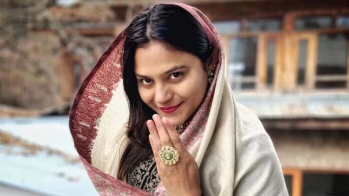 YouTuber Jyoti Malhotra: ज्योति की जमानत याचिका पर हाईकोर्ट ने हरियाणा सरकार से मांगा जवाब YouTuber Jyoti Malhotra: ज्योति की जमानत याचिका पर हाईकोर्ट ने हरियाणा सरकार से मांगा जवाब