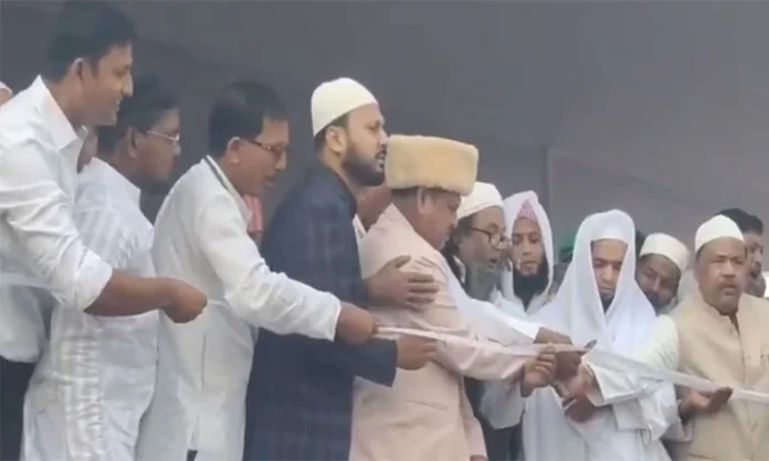 Babri Masjid Foundation Stone: हुमायूं कबीर ने मुर्शिदाबाद में किया बाबरी मस्जिद का शिलान्यास Babri Masjid Foundation Stone