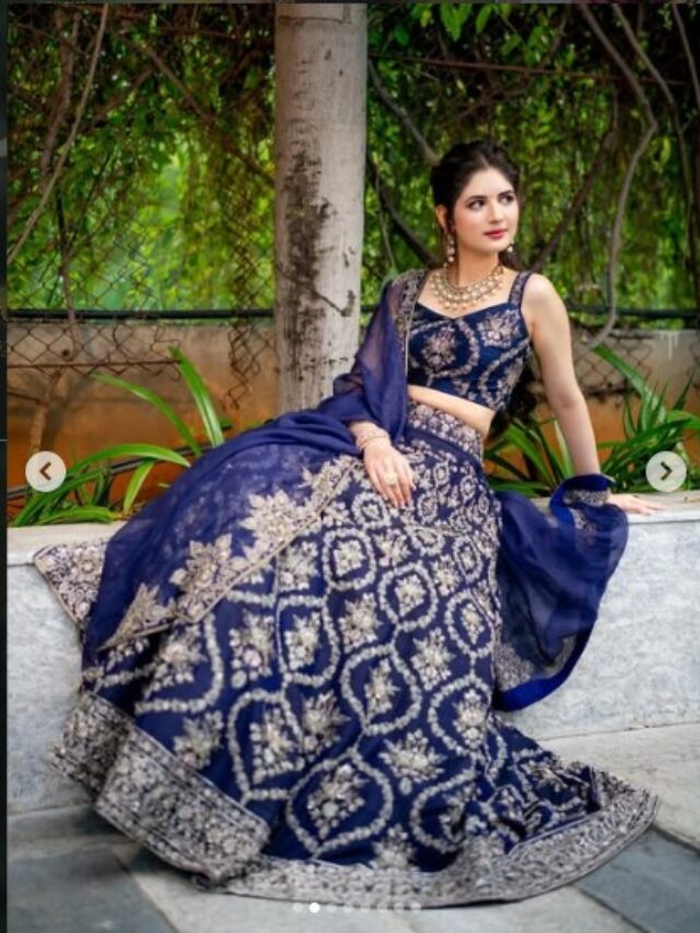 Harshaali Malhotra Photos: सादगी में भी कहर! लहंगे में ‘मुन्नी’ ने उड़ाए होश