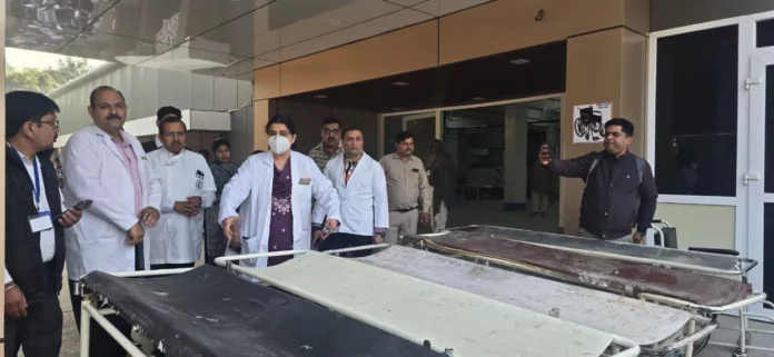 Civil Hospital Jind : सीएमओ ने किया नागरिक अस्पताल का औचक निरीक्षण