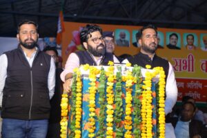 MP Kartikeya Sharma ने मार्केट कमेटी बरवाला के नवनिर्वाचित चेयरमैन के शपथ ग्रहण एवं सम्मान समारोह में की शिरकत