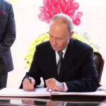 Russian President Vladimir Putin ने विज़िटर्स बुक में रुसी भाषा में लिखा विशेष नोट, रूस-भारत के संबंधों पर भी लिखी खास बात